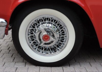 8-1957 Torch Red Thunderbird-DSCN9518