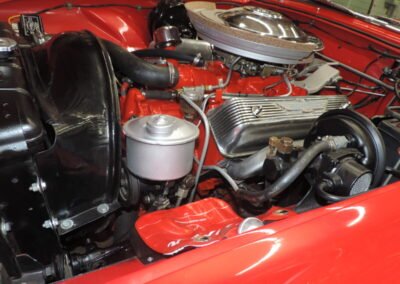 10-1957 Torch Red Thunderbird Engine - DSCN9194