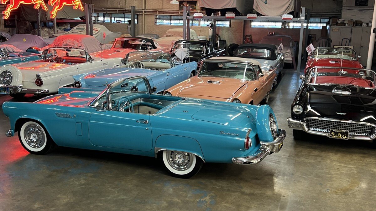 1-1956 Peacock Blue Thunderbird For Sale-IMG_6287 1957 Sea Spray Green E Bird